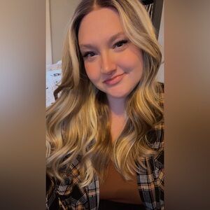 Drew high quality synthetic lacefront wig blonde highlights glueless added band